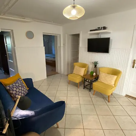 Souterrain Appartement *